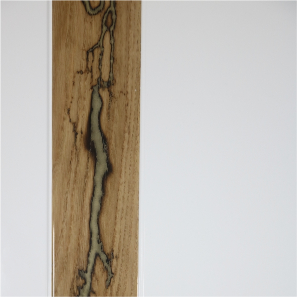 Фасады со вставкой из натурального дуба